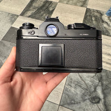 Load image into Gallery viewer, Nikon FE Body