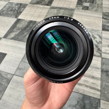 Load image into Gallery viewer, Nikon Nikkor AI 28mm f/2.8 Lens