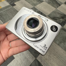 Load image into Gallery viewer, Sony Cybershot DSC-W1