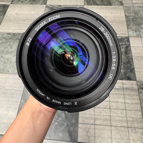 Sigma Zoom 28-200mm f/3.8-5.5 UC Lens
