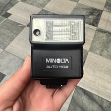 Load image into Gallery viewer, Minolta Auto 118X Flash