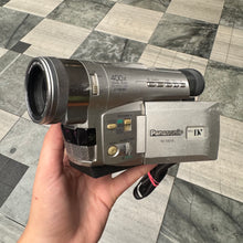 Load image into Gallery viewer, Panasonic NV-DS15 Camcorder