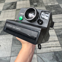 Load image into Gallery viewer, Polaroid Land Camera 2000