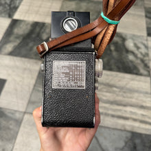 Load image into Gallery viewer, Rolleicord II Model 3