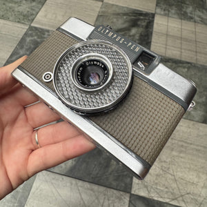 Olympus Pen-EE