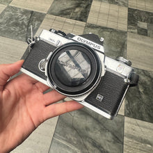 Load image into Gallery viewer, Olympus OM-2n Body