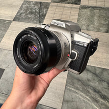 Load image into Gallery viewer, Minolta Dynax 3