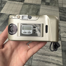 Load image into Gallery viewer, Olympus Stylus Epic Zoom 115 Deluxe