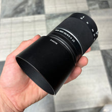 Load image into Gallery viewer, Sony DT 55-200mm f/4-5.6 SAM Lens