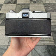 Load image into Gallery viewer, Canon EX Auto