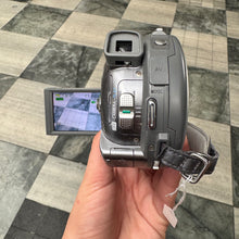 Load image into Gallery viewer, Canon DC10