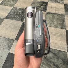 Load image into Gallery viewer, Canon DC10