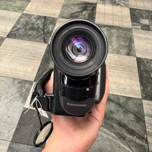 Load image into Gallery viewer, Panasonic NV-VX55 Handycam