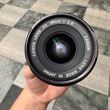 Load image into Gallery viewer, Canon FD 28mm f/2.8 Lens