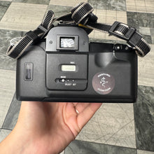 Load image into Gallery viewer, Canon EOS 500