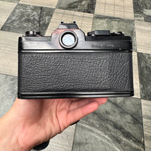 Load image into Gallery viewer, Chinon SLR
