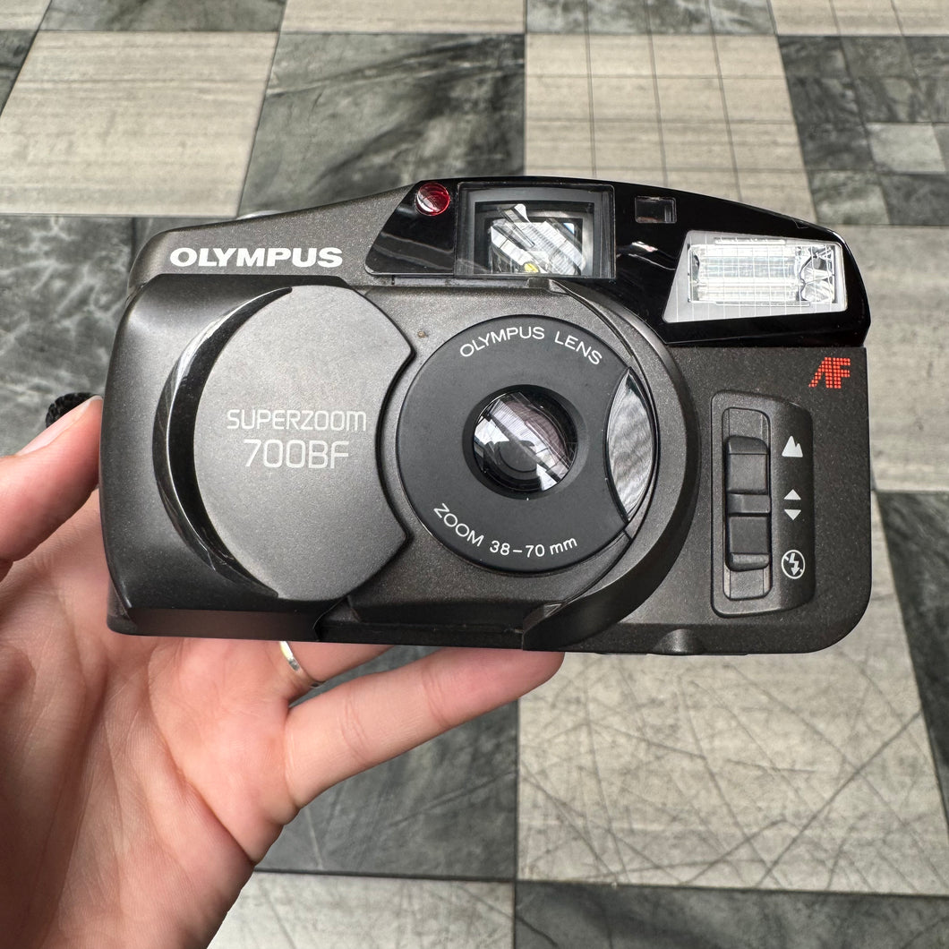 Olympus Superzoom 700BF