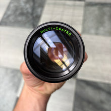 Load image into Gallery viewer, Auto Makinon 135mm f/2.8 Lens