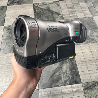 Canon UC-X45Hi Handycam