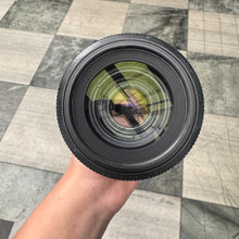 Load image into Gallery viewer, Nikon DX AF-S Nikkor 55-200mm f/4-5.6G ED Lens