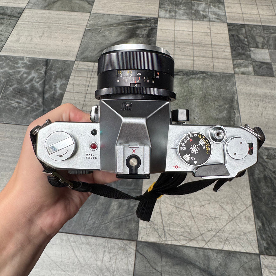 Yashica TL Electro-X