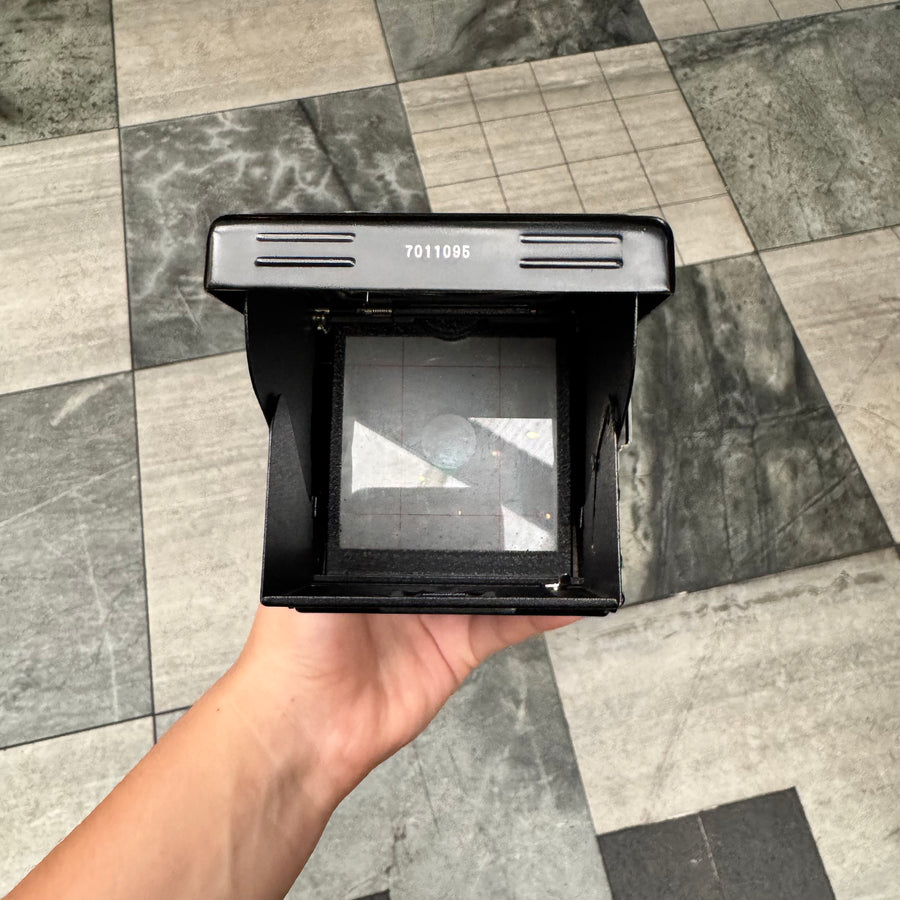 Yashica Mat-124G