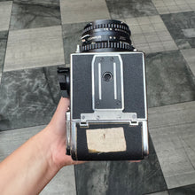 Load image into Gallery viewer, Hasselblad 500 C/M