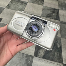 Load image into Gallery viewer, Olympus Superzoom 70G