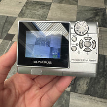 Load image into Gallery viewer, Olympus FE-130