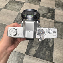 Load image into Gallery viewer, Minolta SRT 101