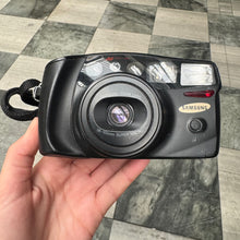 Load image into Gallery viewer, Samsung AF Zoom 1050