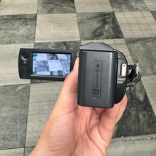 Load image into Gallery viewer, Sony Handycam HDR-CX220