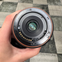 Load image into Gallery viewer, Sony DT 55-200mm f/4-5.6 SAM Lens