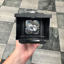 Load image into Gallery viewer, Lubitel 2