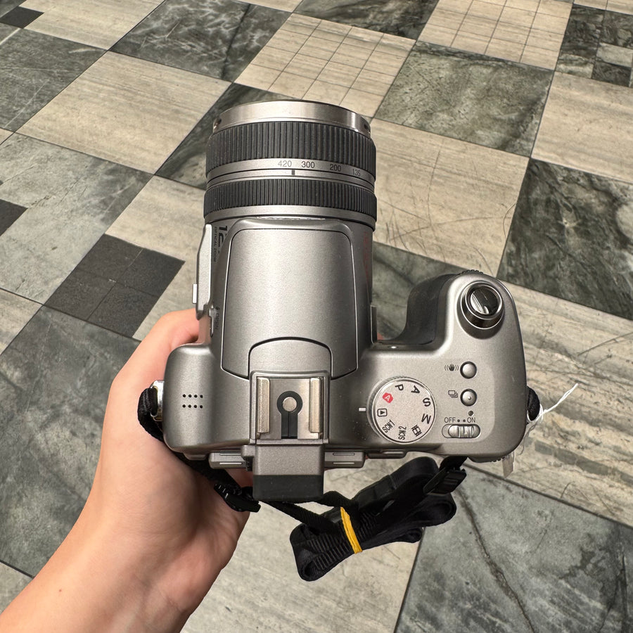 Panasonic Lumix DMC-FZ30