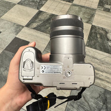 Load image into Gallery viewer, Panasonic Lumix DMC-FZ30