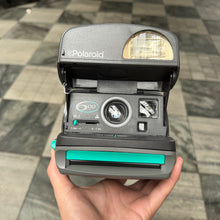 Load image into Gallery viewer, Polaroid 600