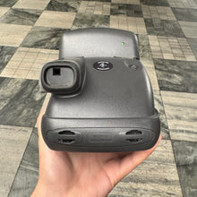 Load image into Gallery viewer, Polaroid 600