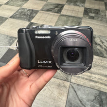 Load image into Gallery viewer, Panasonic Lumix DMC-ZS20