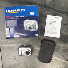 Load image into Gallery viewer, Olympus Camedia C-370 Zoom