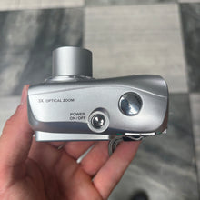 Load image into Gallery viewer, Olympus Camedia C-370 Zoom