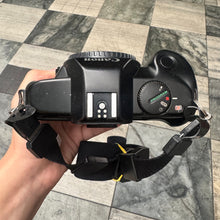 Load image into Gallery viewer, Canon EOS 850 Body