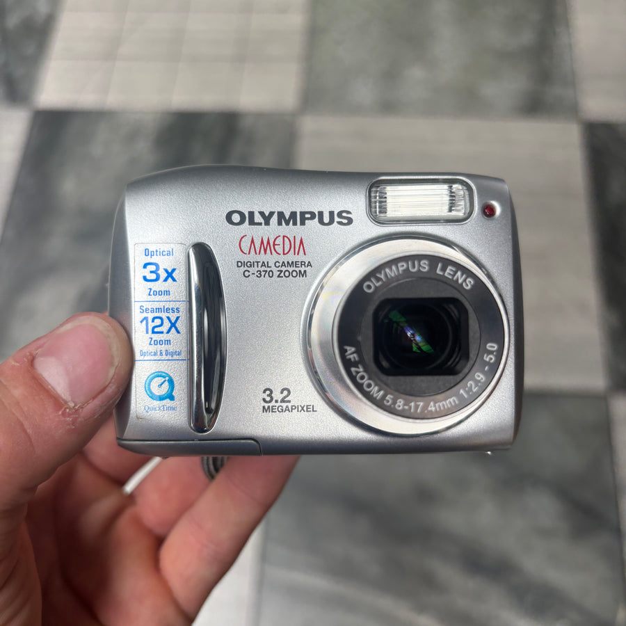Olympus Camedia C-370 Zoom