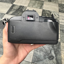 Load image into Gallery viewer, Canon EOS 850 Body