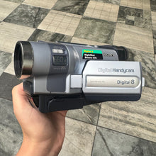 Load image into Gallery viewer, Sony DCR-TRV147E Camcorder