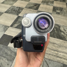 Load image into Gallery viewer, Sony DCR-TRV147E Camcorder