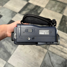 Load image into Gallery viewer, Sony DCR-TRV147E Camcorder