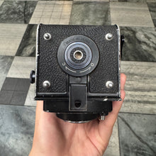 Load image into Gallery viewer, Yashica Mat-124G