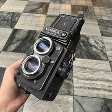 Load image into Gallery viewer, Yashica Mat-124G