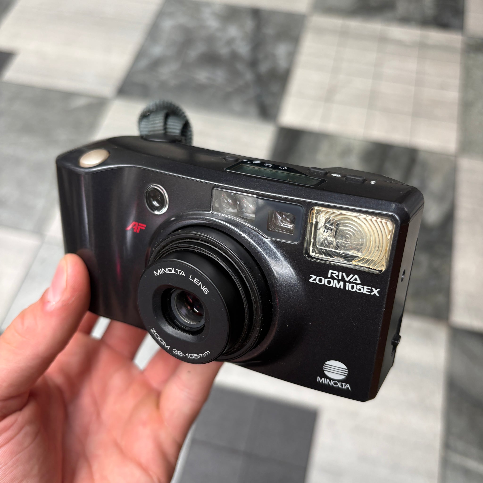 Appareil Photo Minolta Riva Zoom 105EX 38-105mm – Pour Pièces Ou Réparation